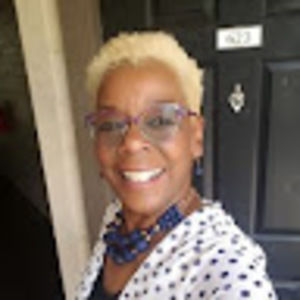 Meet your Posher, Gina